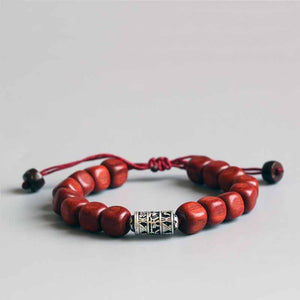Tibet. Armband mit Mantra Charm für Glück & Harmonie. Braun oder Rot - Style4-Nature